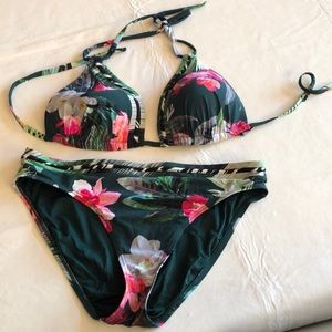 La Blanca swimsuit bikini